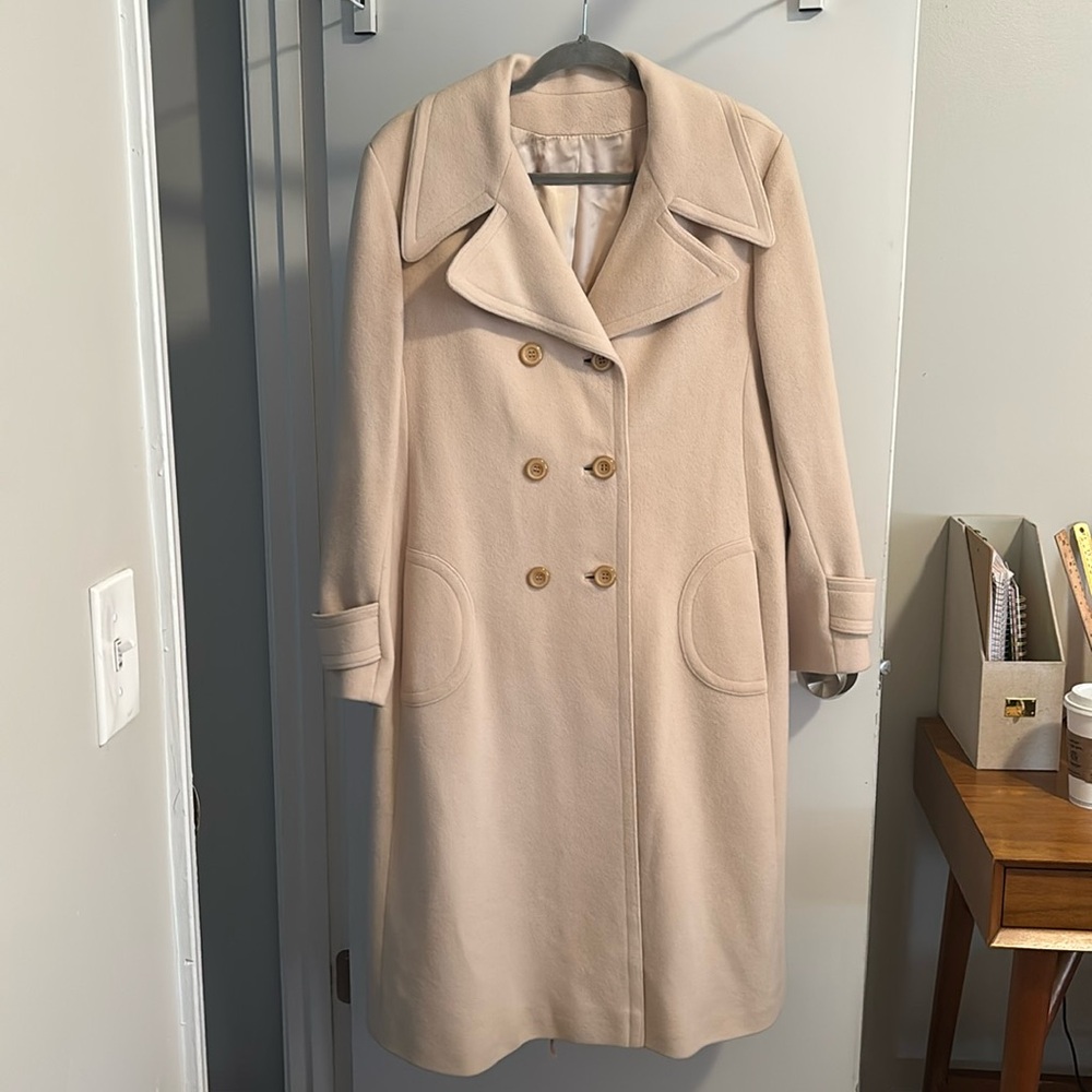 Vintage 100% cashmere cream colored coat.